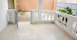 À Bastos, Un Somptueux Duplex Très Haut Standing à louer