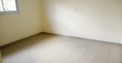 À Bastos, Un Somptueux Duplex Très Haut Standing à louer