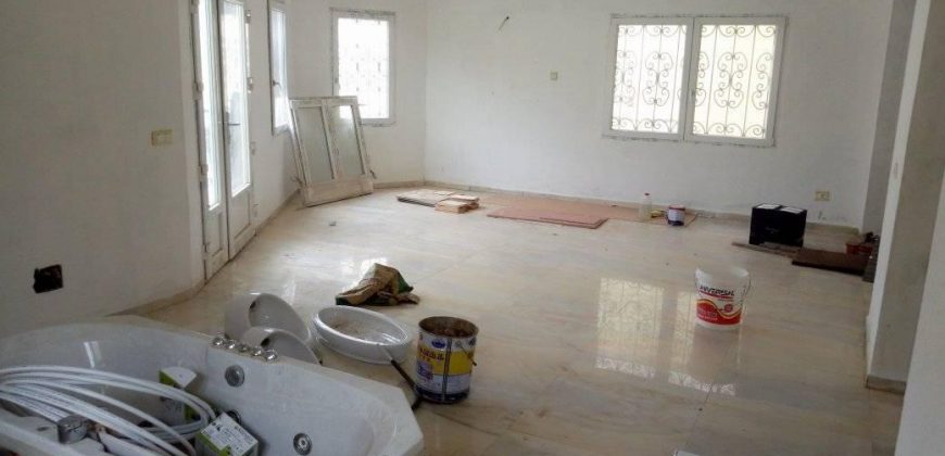 Au quartier Fouda Un Triplex à louer