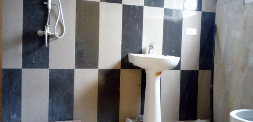 Au quartier Fouda Un Triplex à louer