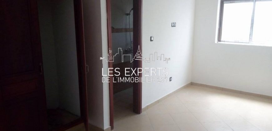 A Nkoldongo Un Appartement Très Haut standing à louer