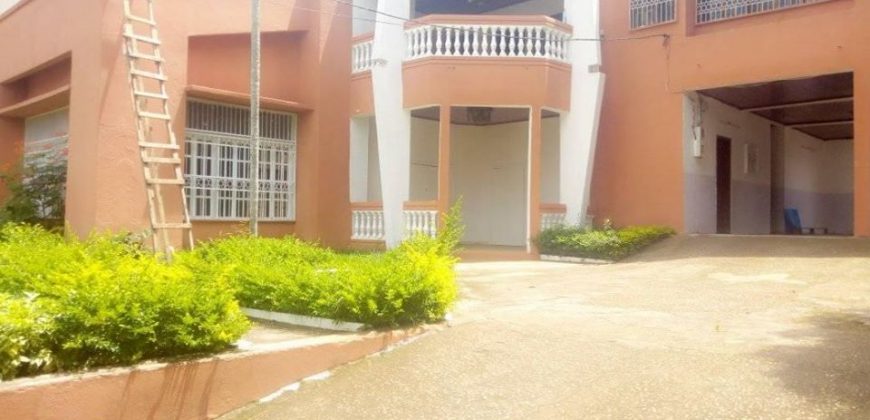 A Tradex Bastos Un Somptueux Duplex à louer