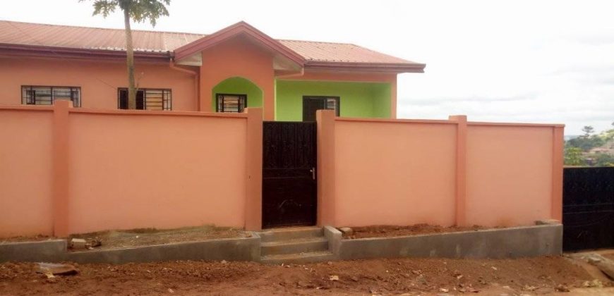 A Odza-Messamedongo Un Somptueux Duplex nouvellement construit et Très Haut Standing de LoueR