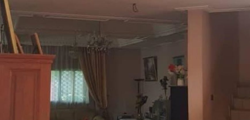 Un Somptueux Triplex À Vendre au Complexe Beac Mvan