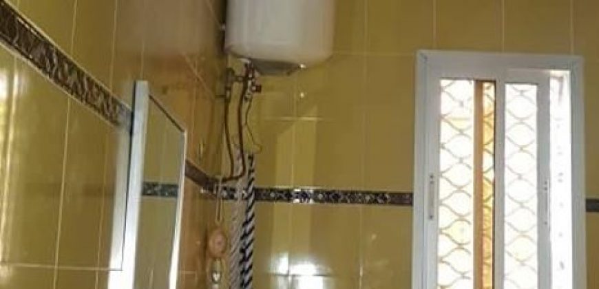 Un Somptueux Triplex À Vendre au Complexe Beac Mvan