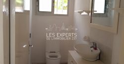 À Bastos Un Somptueux Duplex avec Piscine à louer