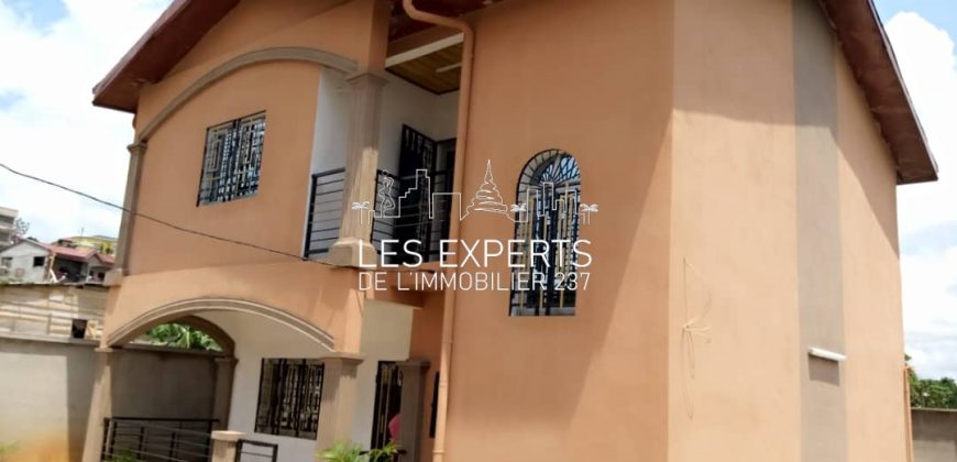 Duplex À vendre à Odza Cité de la paix