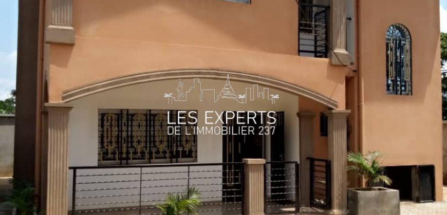 Duplex À vendre à Odza Cité de la paix