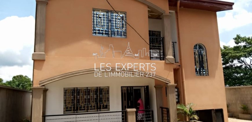 Duplex À vendre à Odza Cité de la paix