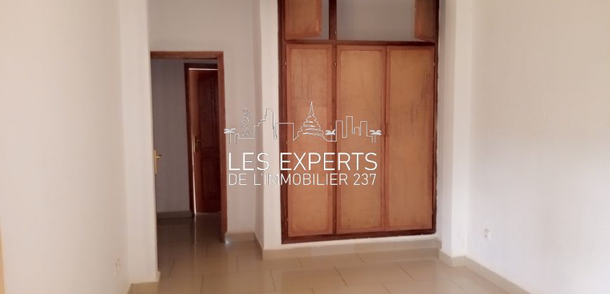 Au Golf-Melingui Un Appartement Haut Standing à Louer